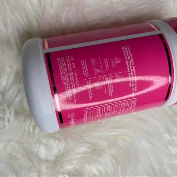NWT Juicy Couture Wipes - Hand Sanitizing - Picture 7 of 13